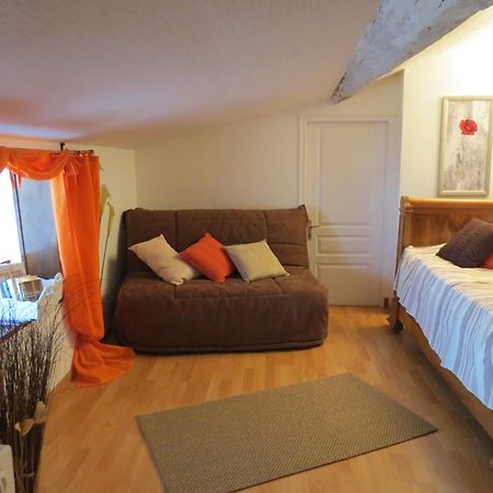 L'Aubinoise Bed and Breakfast Saint-Aubin-la-Plaine Værelse billede