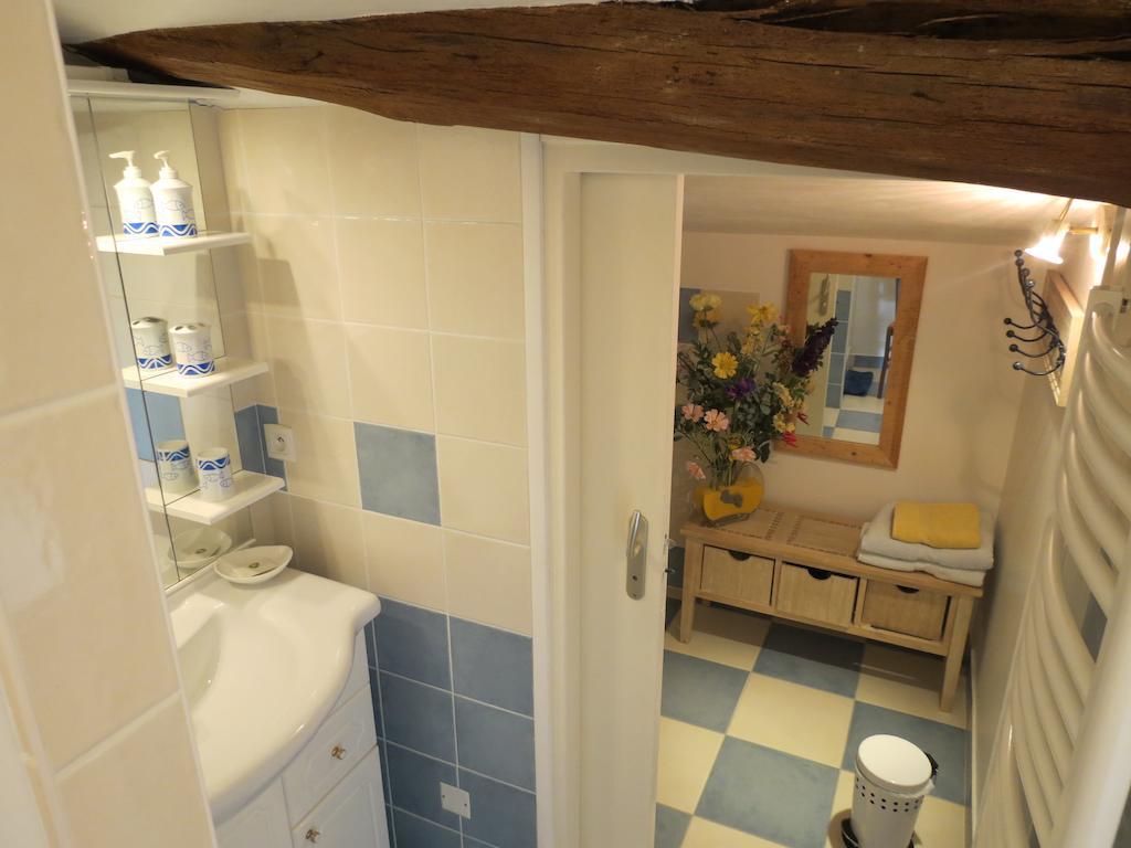 L'Aubinoise Bed and Breakfast Saint-Aubin-la-Plaine Værelse billede