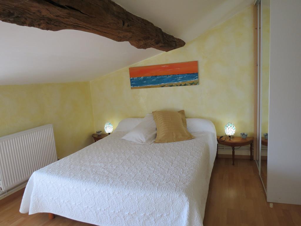 L'Aubinoise Bed and Breakfast Saint-Aubin-la-Plaine Værelse billede